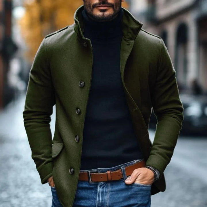 Elegante heren slim fit winterjas van wol met opstaande kraag en stijlvolle knoopsluiting.