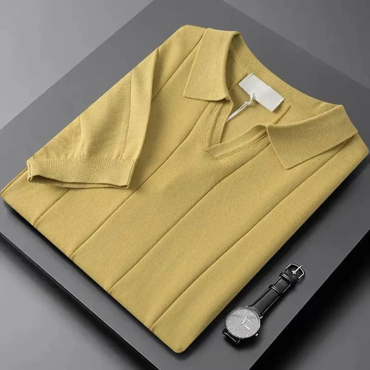 Essentiële slim fit polo voor heren, gebreid met ribbels en korte mouwen, een must-have basic.