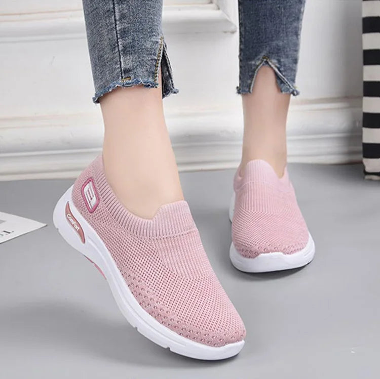 Paarse instap sneakers voor dames, met orthopedische support en uitstekend loopcomfort.