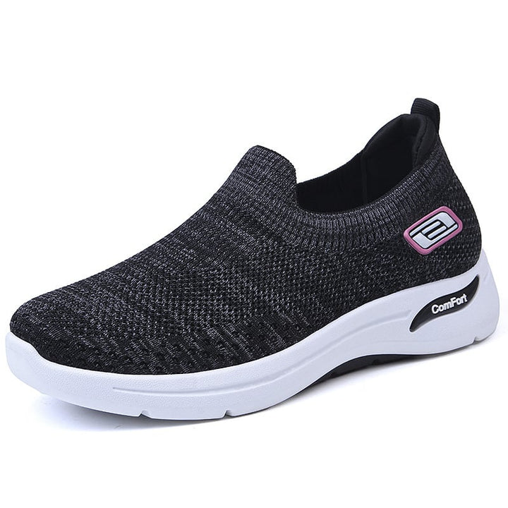 Comfortabele instap sneakers voor dames, met kussenzacht loopcomfort en orthopedische voetondersteuning.