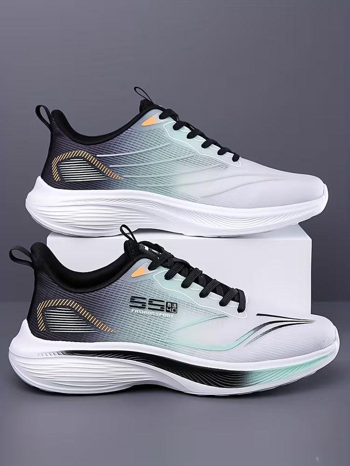 Ademende heren sneakers met antislip zool, comfortabel en veelzijdig.