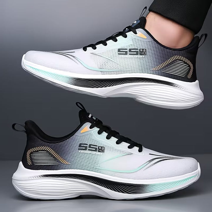 Blauw/witte heren sneakers, ademend, antislip en comfortabel voor sportief gebruik.