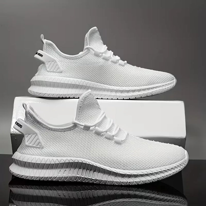 Sportieve ademende sneakers voor heren en dames, met vetersluiting en optimale demping voor comfort.