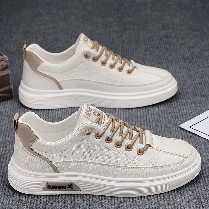 Heren platform sneakers met comfortabele verhoogde zool, perfect voor een stijlvolle, casual lente/zomer outfit.