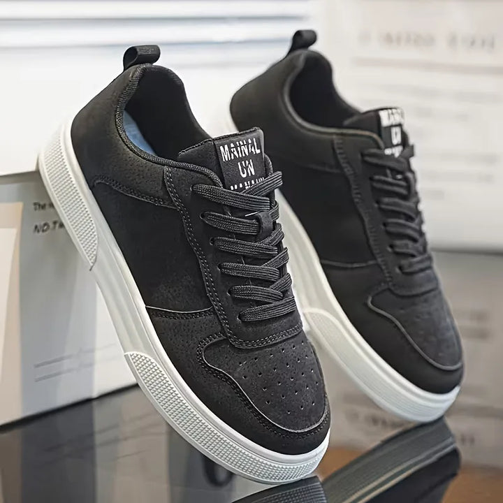 Moderne faux suède herenschoenen, bieden uitstekend comfort en grip voor vrijetijd en dagelijkse mode.