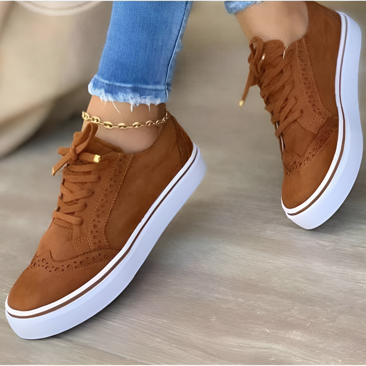 Groene dames orthopedische sneakers Megan, comfortabele veterschoenen die voetondersteuning en stijl combineren.