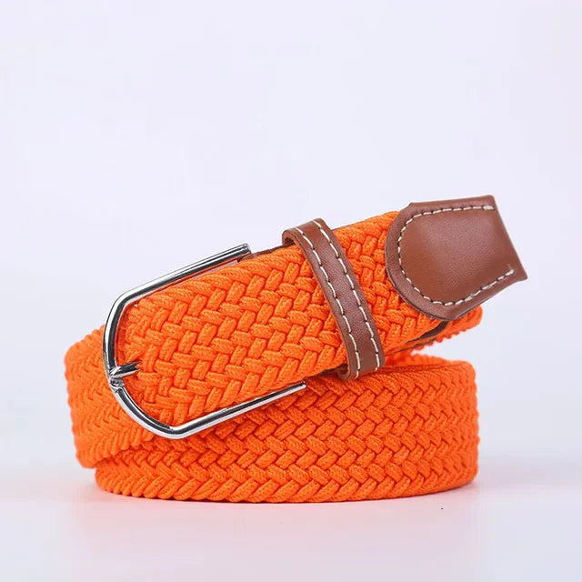 Bruine elastische riem, unisex, met gesp, comfortabel en stijlvol voor dagelijks gebruik.
