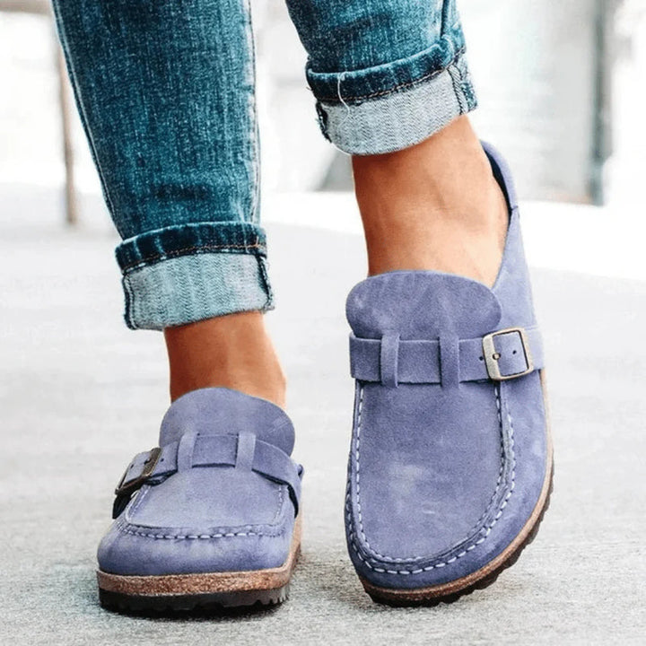 Stijlvolle Hoymans sandalen, zijprofiel toont comfortabel ergonomisch design voor dames en heren.