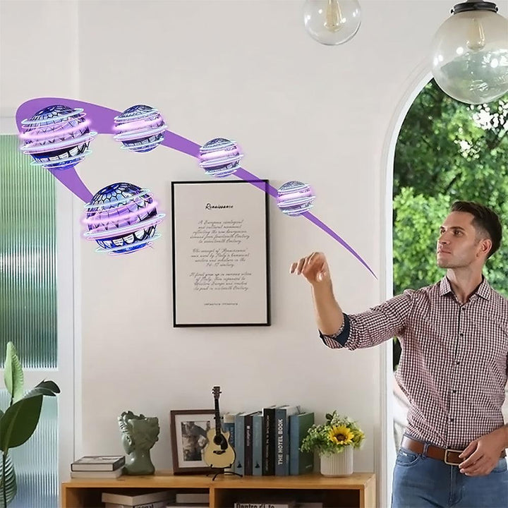 Unisex zwevende boomerang bal met LED verlichting, ideaal interactief speelgoed voor kinderen buiten.