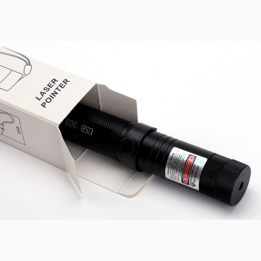 Metalen behuizing groene laserpointer, USB oplaadbaar, groot bereik, nauwkeurig signaal voor veelzijdig gebruik.