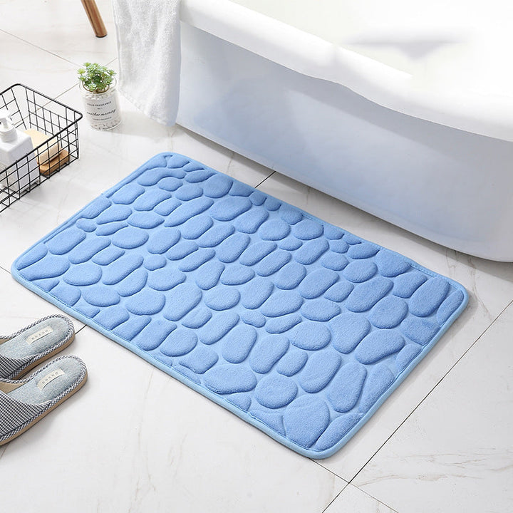 Comfortabele traagschuim badmat, wasbaar en perfect voor modern badkamerinterieur. Ook geschikt als wc-mat.