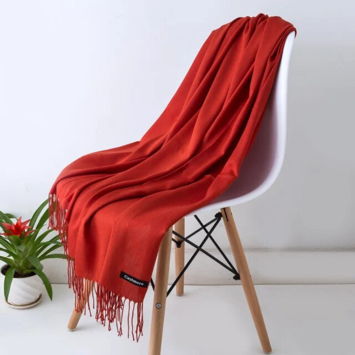 Gezellige kasjmier sjaal, ideaal als warme herfst/winter accessoire.