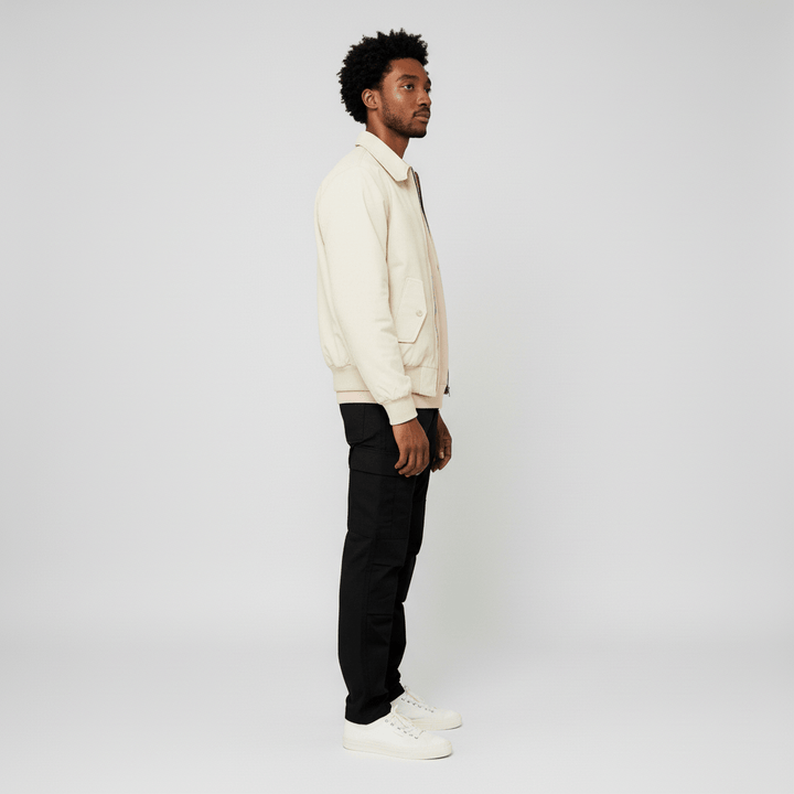 Hoogwaardige getailleerde heren Harrington jas, perfect voor alle seizoenen en gelegenheden.