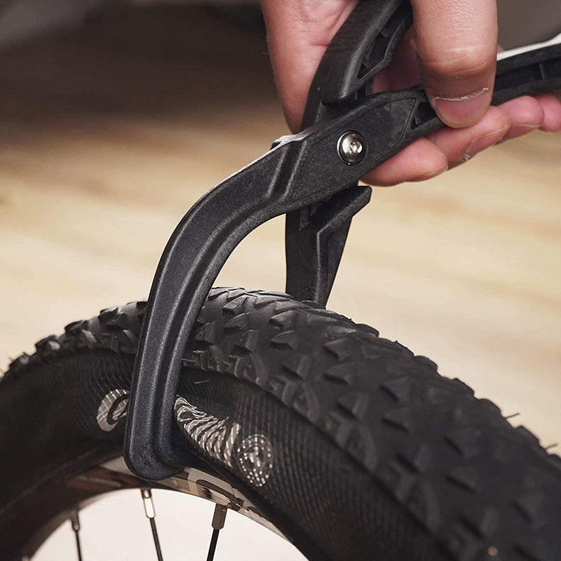 Innovatieve fietsaccessoire voor veilige fietsreparatie en velgbescherming.
