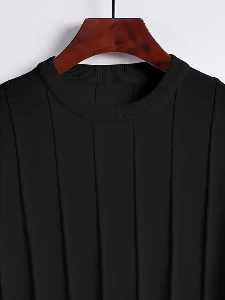 Heren knitted T-shirt, korte mouwen, ribstructuur, slim fit. Perfect voor een comfortabele en stijlvolle look.