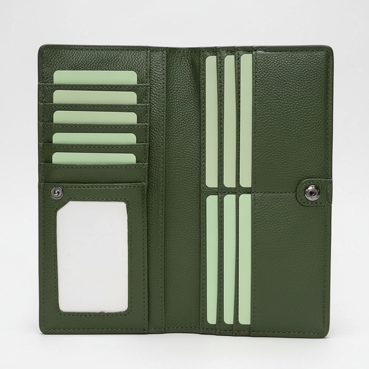 Handige kleine leren portemonnee voor pasjes. Geschikt voor broekzak of kleine tas.