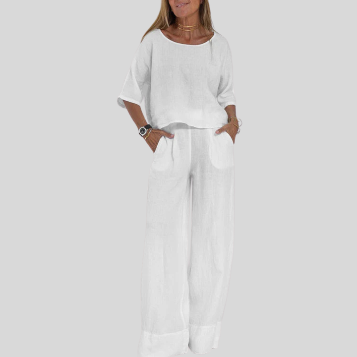 Dames tweedelige katoen-linnen set: comfortabele, luchtige zomeroutfit met relaxte pasvorm, ideaal voor casual dagen.