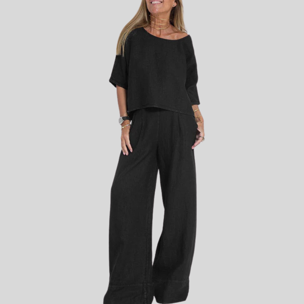 Modieuze dames tweedelige zomeroutfit van katoen-linnen, perfect voor strand, vakantie of dagelijkse casual look.
