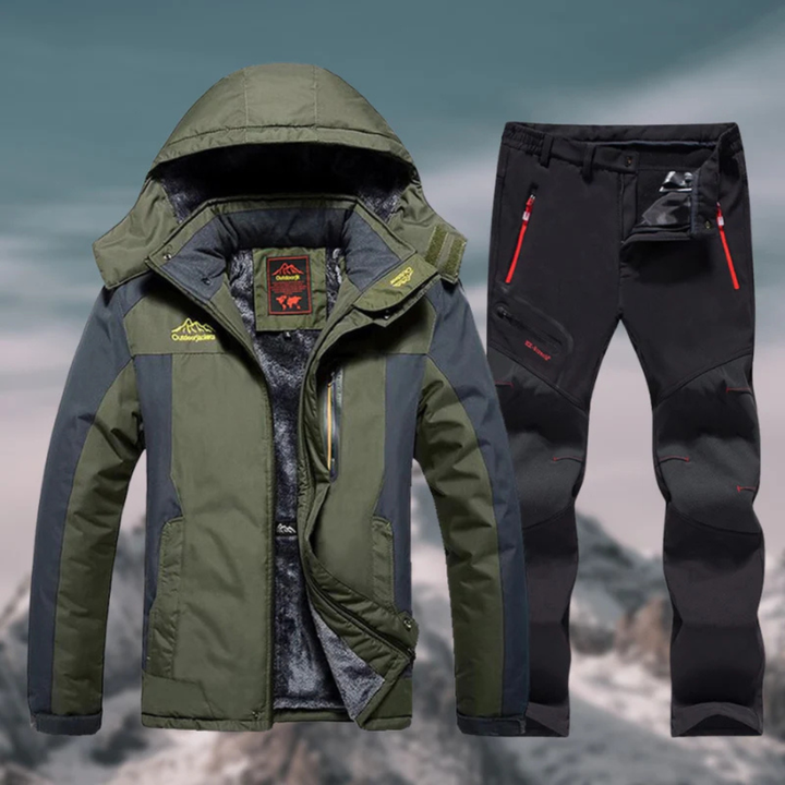 Comfortabel heren wintersport skipak, waterdicht en warm, geschikt voor alle outdoor activiteiten.