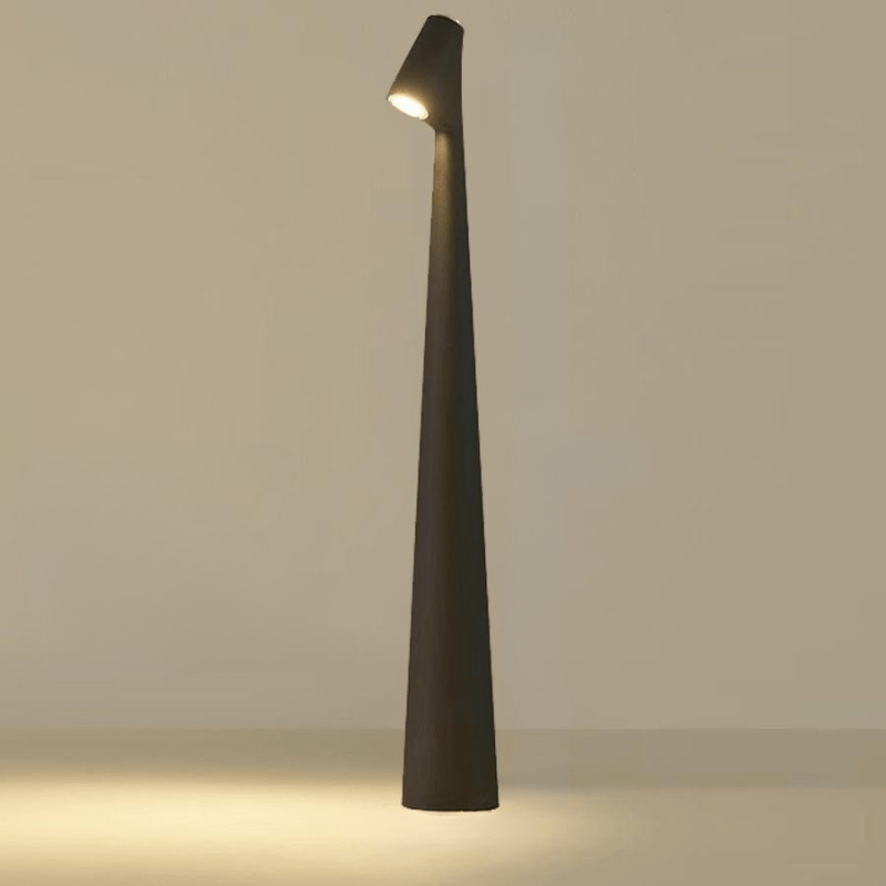 Draadloze dimbare tafellamp Kynara, oplaadbaar, voor flexibele binnen- en buitenverlichting.