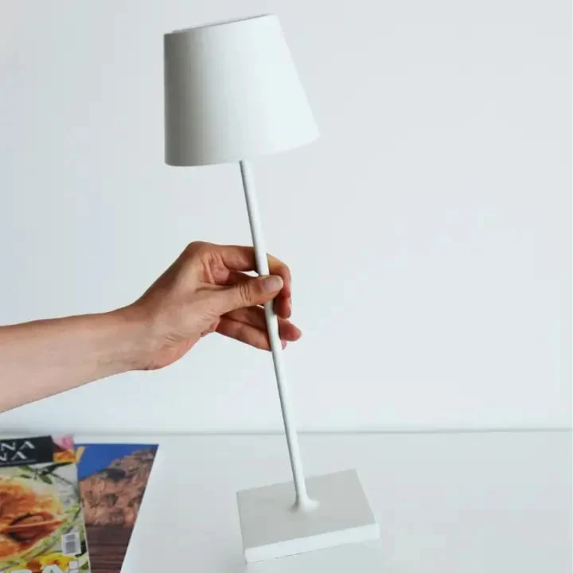 LumiFlex sfeerverlichting, dimbare LED tafellamp met handige touch-functie.