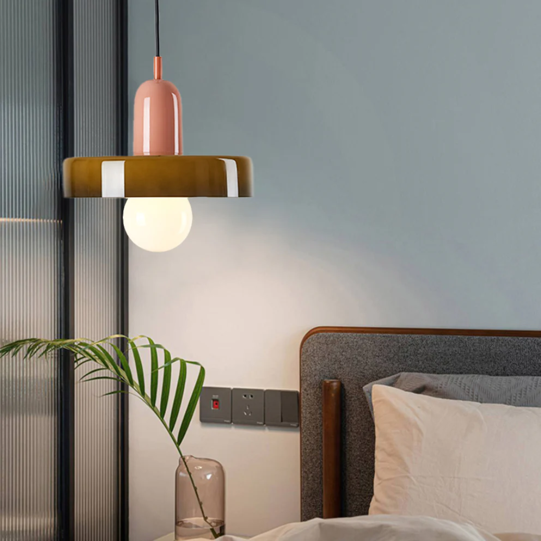Moderne design LED hanglamp GloboLuxe, met verstelbare lichtintensiteit.