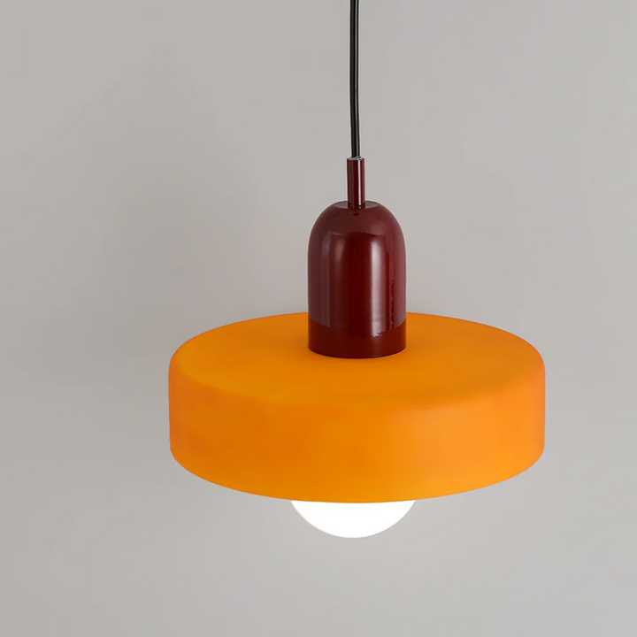 Glazen GloboLuxe hanglamp, moderne LED verlichting en sfeervol.