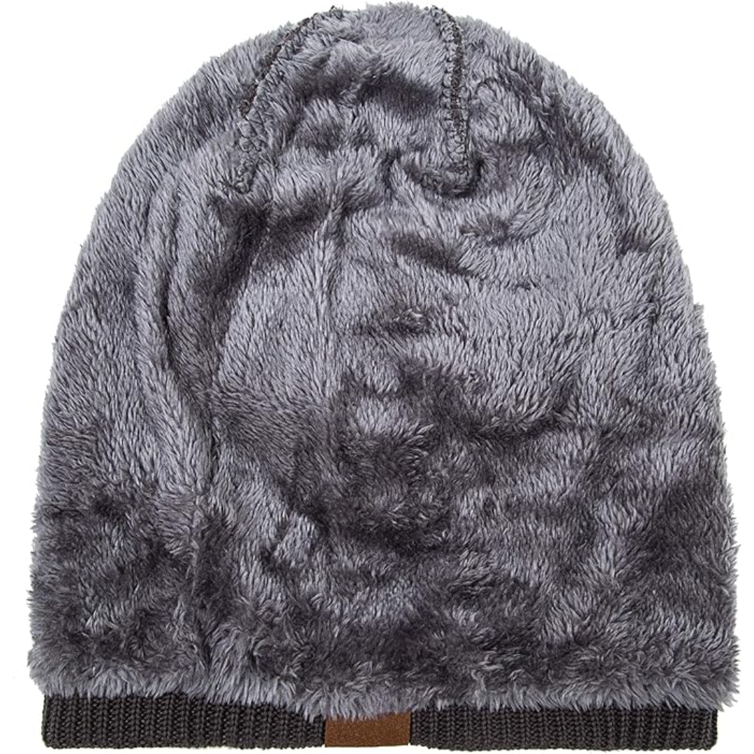 Ideaal cadeau: warme gebreide beanie muts. Comfortabel en stijlvol winter accessoire voor unisex kleding.