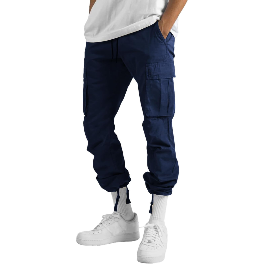 Verstelbare tailleband en comfortabele elastische boorden van heren cargo joggers Arno. Optimale pasvorm.