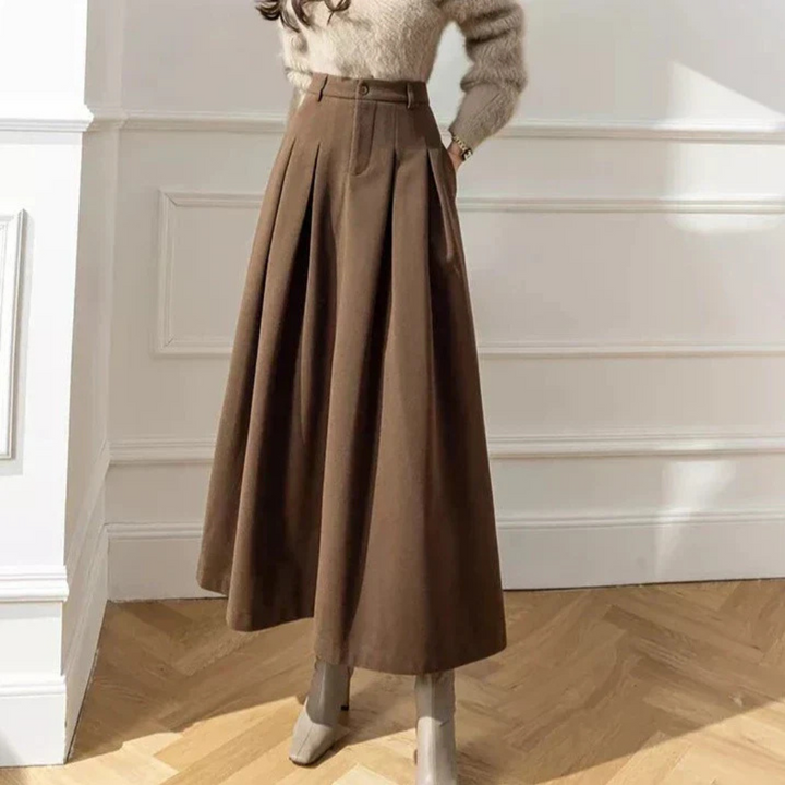 Chique dames midi kokerrok in zwart, met een comfortabele pasvorm voor stijlvolle en elegante uitstraling.