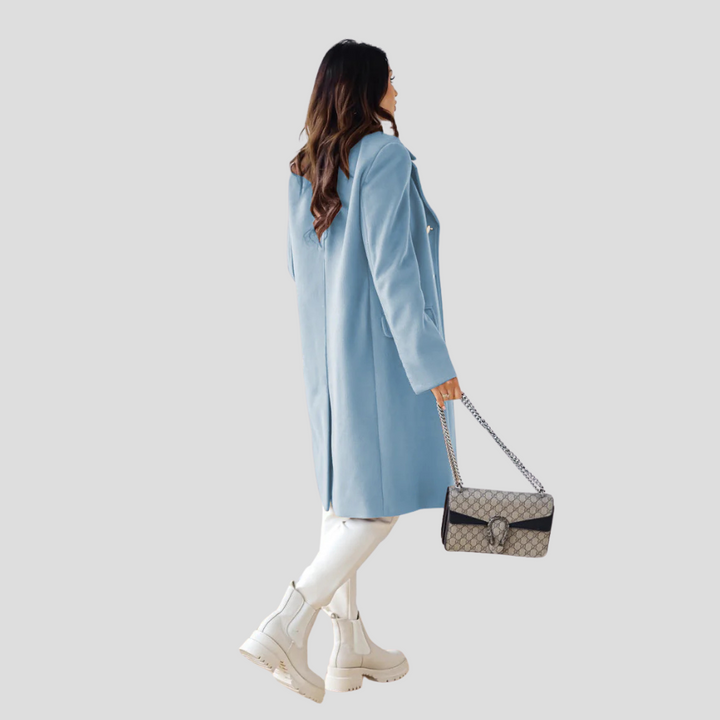 Donkere dubbelrijige jas voor dames, een klassieke wintermantel van wolmix, perfect voor herfstmode.
