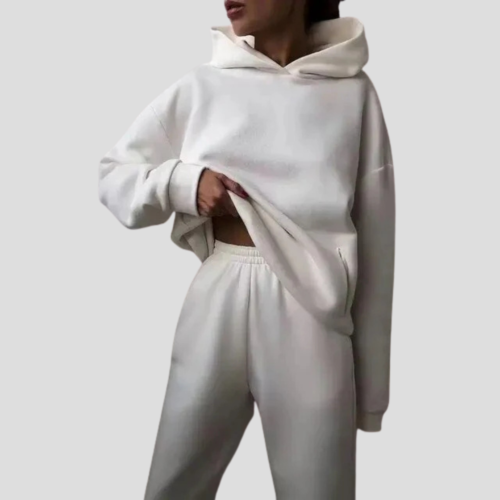 Modieuze casual dames joggingset met comfortabele hoodie, ideaal voor ontspanning.