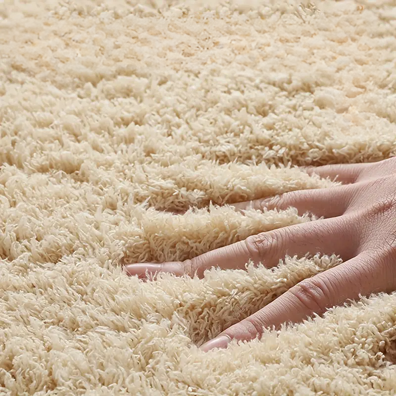 Moderne AquaComfort badmat, zacht textiel en antislip onderkant, voor een veilige en stijlvolle badkamerervaring.