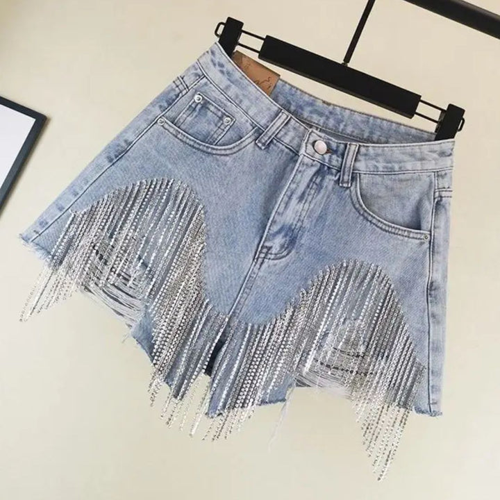 Stijlvolle roze denim shorts met high-waist pasvorm en schitterende diamantdetails, een must-have voor damesmode.