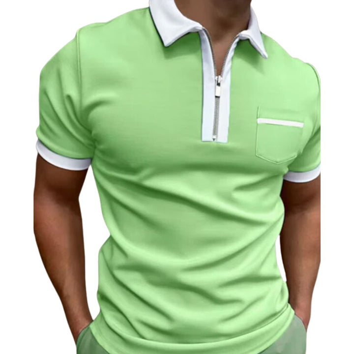 Veelzijdig heren poloshirt met borstzak, makkelijk te combineren. Stijlvol, comfortabel en casual herenkleding.