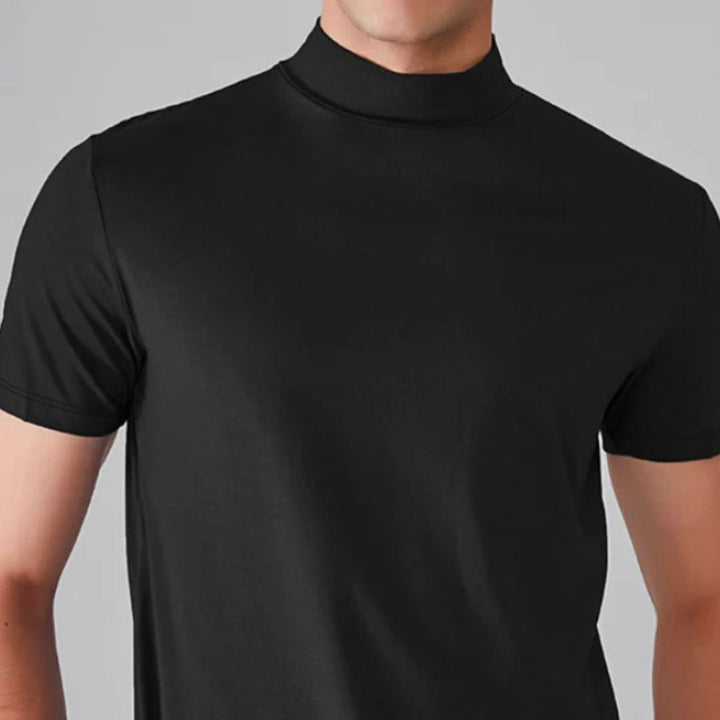 Stijlvol basic heren T-shirt met hoge kraag, slim fit. Essentiële top voor veelzijdige casual heren mode.