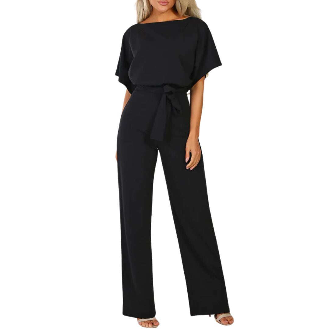 Stijlvolle dames jumpsuit, perfect voor de zomer. Luchtig en comfortabel voor een casual look. [[lstfy-media:1]]