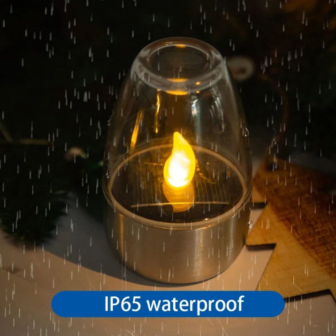 Modern zonne-LED kaarslicht voor tuin en terras, IP65 waterdicht. Creëert een gezellige sfeer met zonne-energie.