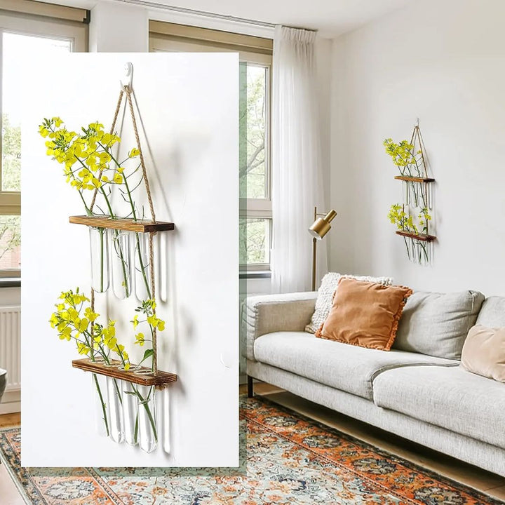Wanddecoratie: reageerbuis bloemenhouder of kruidenrek, voegt groen toe aan elk modern interieur.