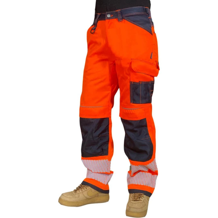 Multifunctionele werkbroek heren met hoge zichtbaarheid, reflecterende strepen voor veiligheid op de werkplek.