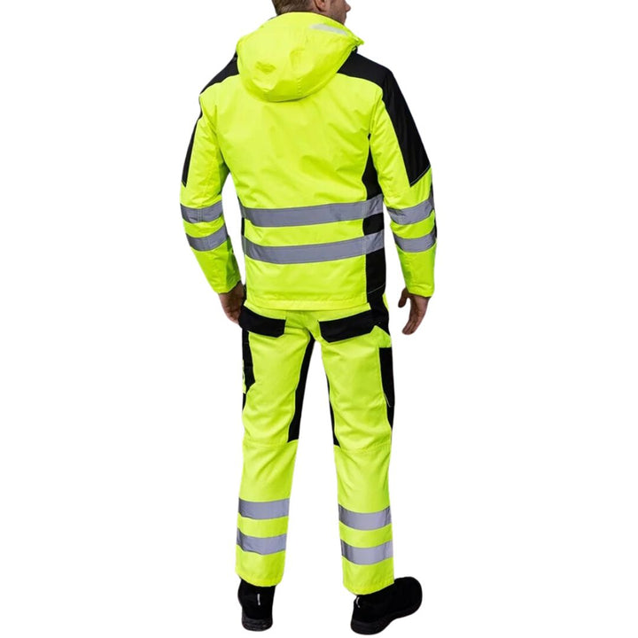Reflecterend winter werkpak voor optimale veiligheid en zichtbaarheid bij alle weersomstandigheden.