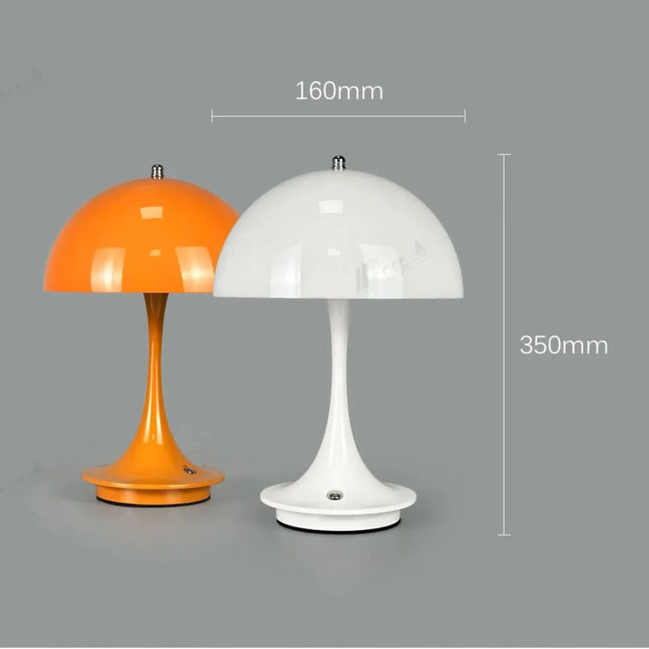 Energiezuinige Sarah LED lamp, dimbaar en draadloos, perfect als oplaadbare tafellamp en sfeerverlichting.