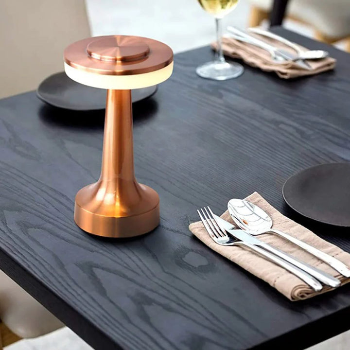 Retro dimbare tafellamp, ideaal voor diner of gezellige avond, USB oplaadbaar.