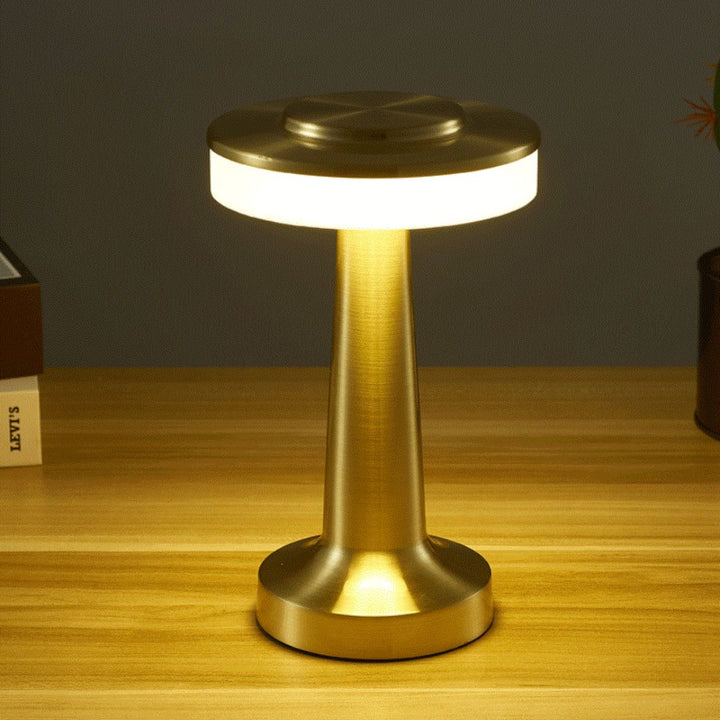 Roségouden USB oplaadbare tafellamp, dimbare sfeerverlichting met een retro design.