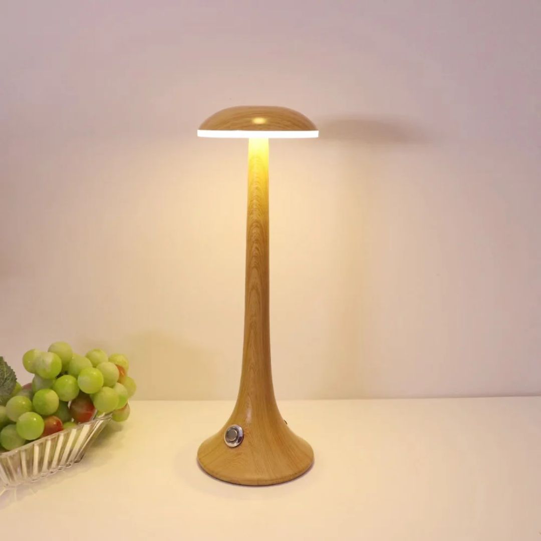 Innovatieve LED paddenstoel tafellamp, draadloos en oplaadbaar, voor elke kamer.