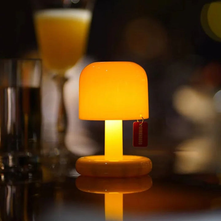 Mini zonsondergang tafellamp, creëert warme sfeerverlichting. Compacte LED sfeerlamp voor interieurdecoratie.