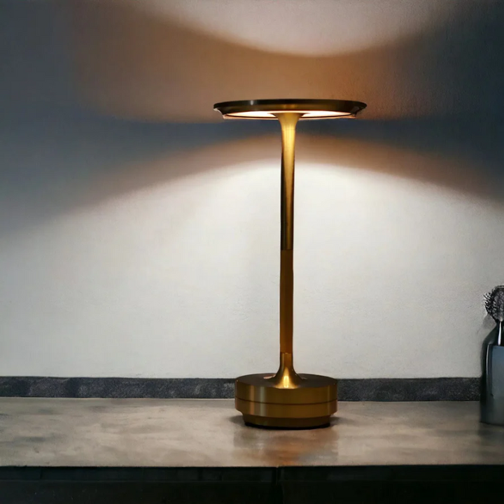 Zwarte LumoVibe draadloze tafellamp. Moderne LED sfeerverlichting met touch bediening, ideaal als nachtlampje.