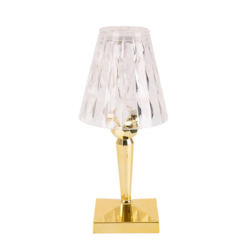 Detail van de schitterende kristallen op deze luxe designtafellamp, perfecte interieur decoratie.