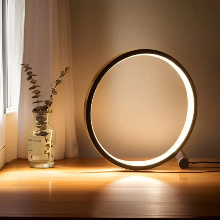 Energiezuinige ronde LED tafellamp LumaCircle, modern design sfeerverlichting voor elk interieur.