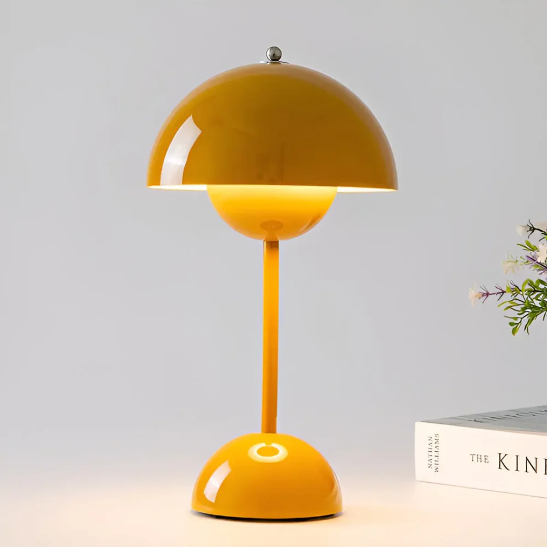 NordicBeam draadloze tafellamp, oplaadbare touchlamp met scandinavisch design voor optimaal gemak.